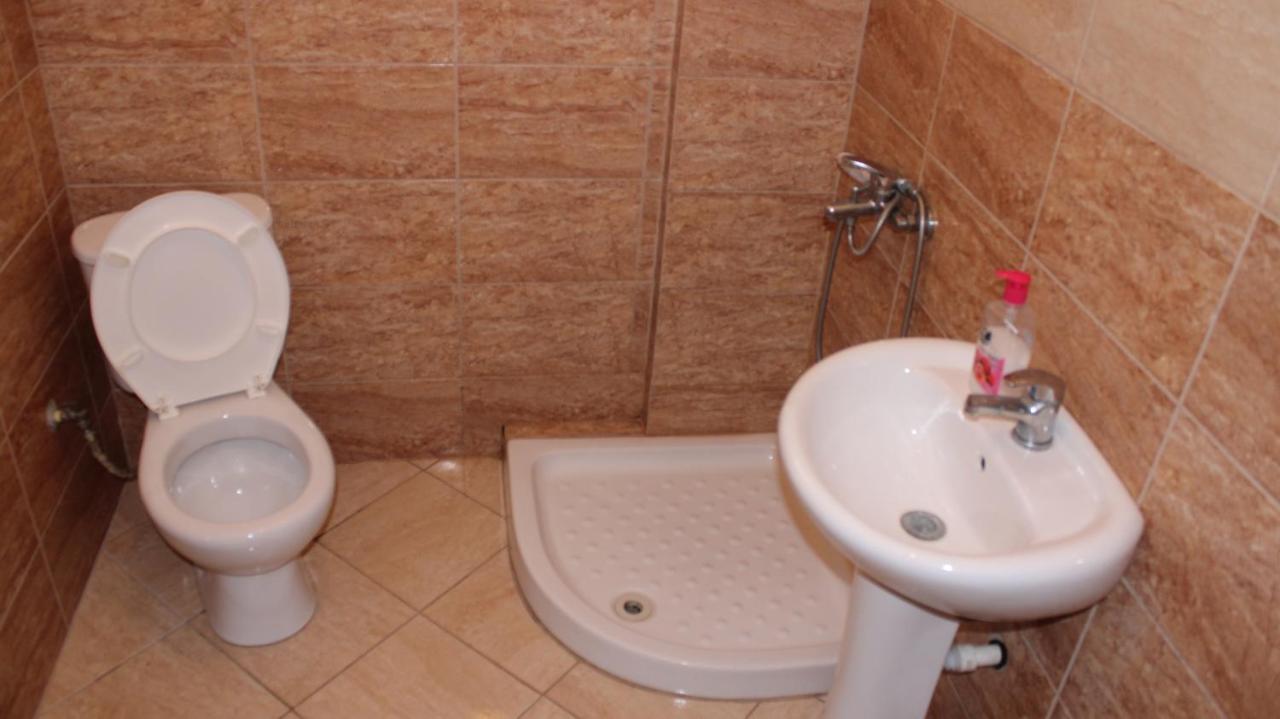 טיראנה Deni'S Family Apartment In New Blvd מראה חיצוני תמונה